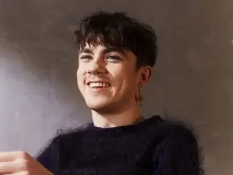 DECLAN MCKENNA Announces new album, 'Zeros' out 15th May