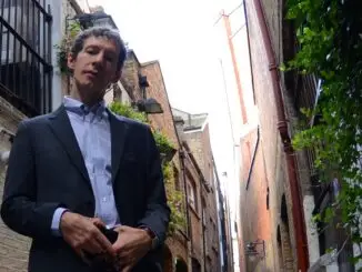 HOWIE PAYNE releases a new single ‘Into Daylight’ - Listen Now