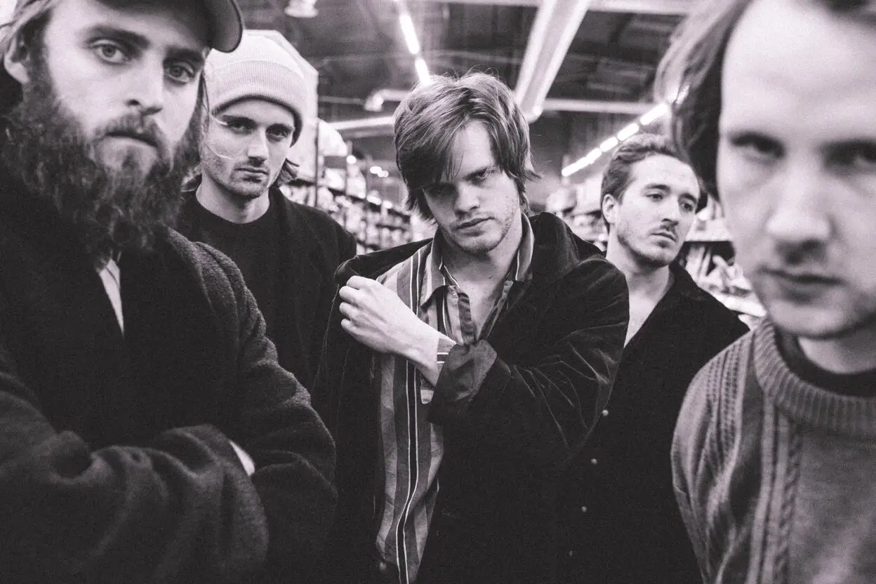 Sheffield's SHEAFS announce debut EP 'Vox Pop' - Hear new single 'Total Vanity' 