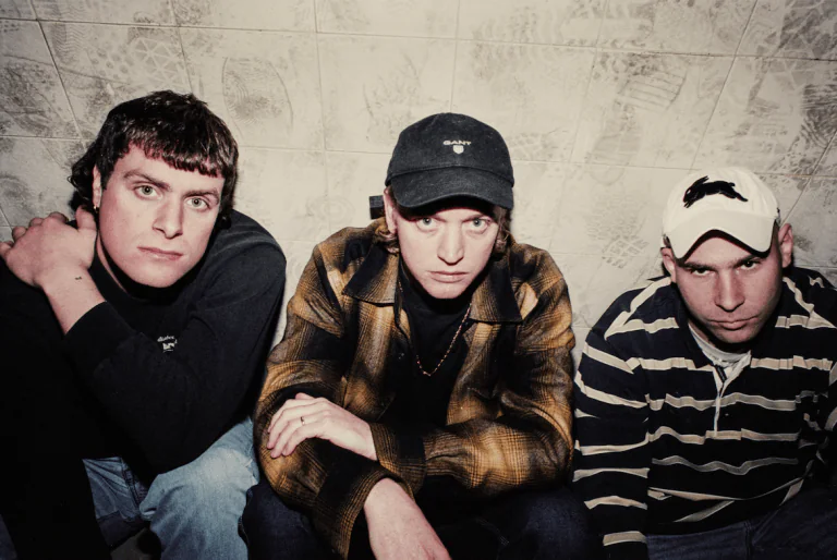 DMA’S - Announce 3rd studio album ‘THE GLOW’ - Hear new single ‘Life Is A Game Of Changing’ 1