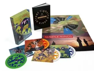 SIMPLE MINDS Announce 'Street Fighting Years' box set, out 6th March 81 SIMPLE MINDS Announce 'Street Fighting Years' box set, out 6th March