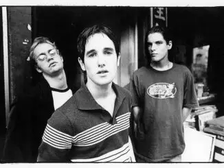 ASH share brand-new video for 'Girl From Mars' - Watch Now