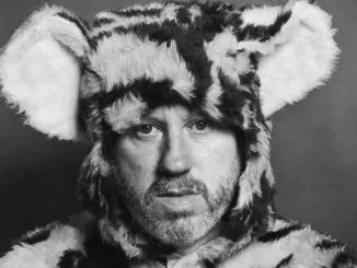 BADLY DRAWN BOY announces new album ‘Banana Skin Shoes’