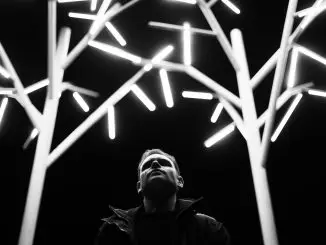 TRACK PREMIERE: Lloyd James Fay - 'Idiocracy'