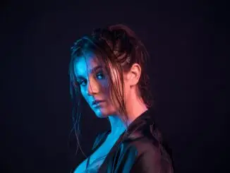 VIDEO PREMIERE: Singer-Songwriter CASSA JACKSON Explores Regret in Break-Up Ballad ‘Beautiful Confused’