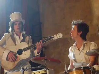 GAZ COOMBES & DANNY GOFFEY cover Kelis' Milkshake for 10th anniversary of THE HOTRATS 1