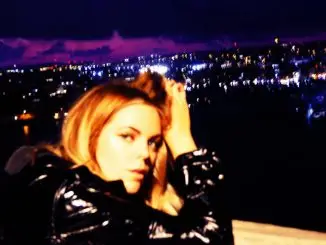 I BREAK HORSES shares new track ‘The Prophet’ - Listen Now 3