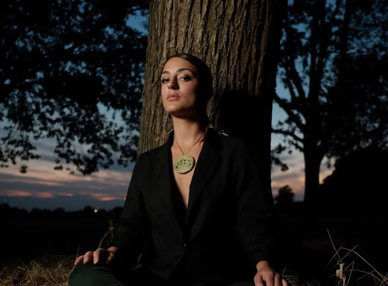 TRACK PREMIERE: Lisabel - A Work Of Art