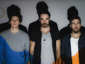 THE CORONAS release new single ‘Lost In The Thick Of It’ a duet with GABRIELLE APLIN - Listen Now