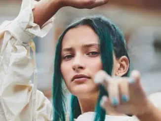 AU/RA releases video for new single 'Ideas' - Watch Now