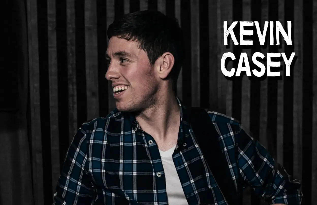 KEVIN CASEY releases indie rock anthem 'Sing My Soul To Sleep' - Listen Now 