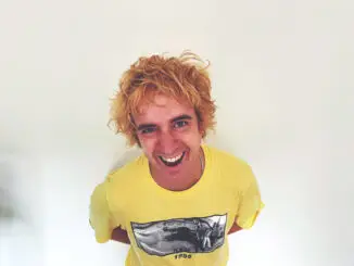 JOHNNY LLOYD announces 'Cheap Medication' album this October - Hear 'Real Thing' Now 2