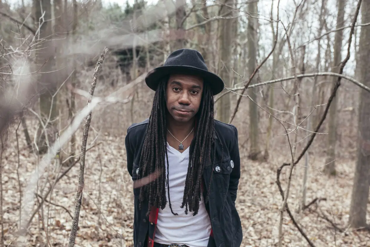 VIDEO PREMIERE: Julian Taylor - Love Enough 1