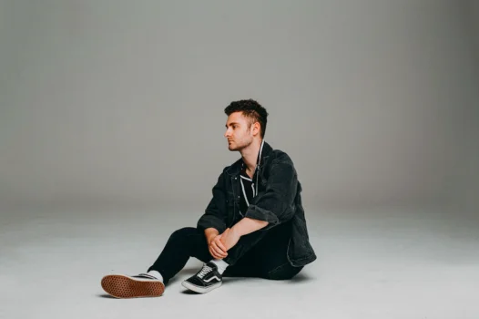 VIDEO PREMIERE: Grant Kilpatrick - Close To You 