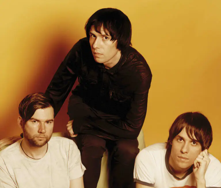 THE CRIBS share the video to new track 'Never Thought I'd Feel Again' 