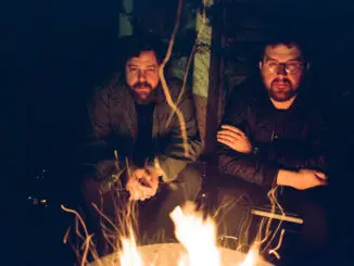 BEAR’S DEN announce new EP ‘Christmas, Hopefully’ - Out December 1st 1