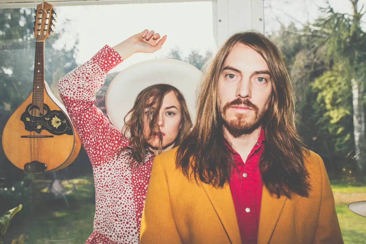 VIDEO PREMIERE: Wolf & Moon - While We Ride