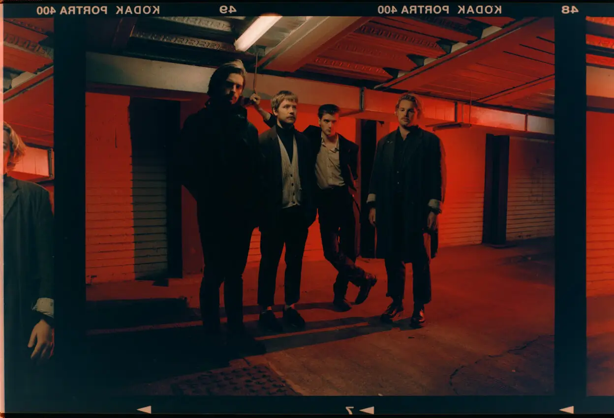 Nottingham’s DO NOTHING share video for new single 'Glueland' 1