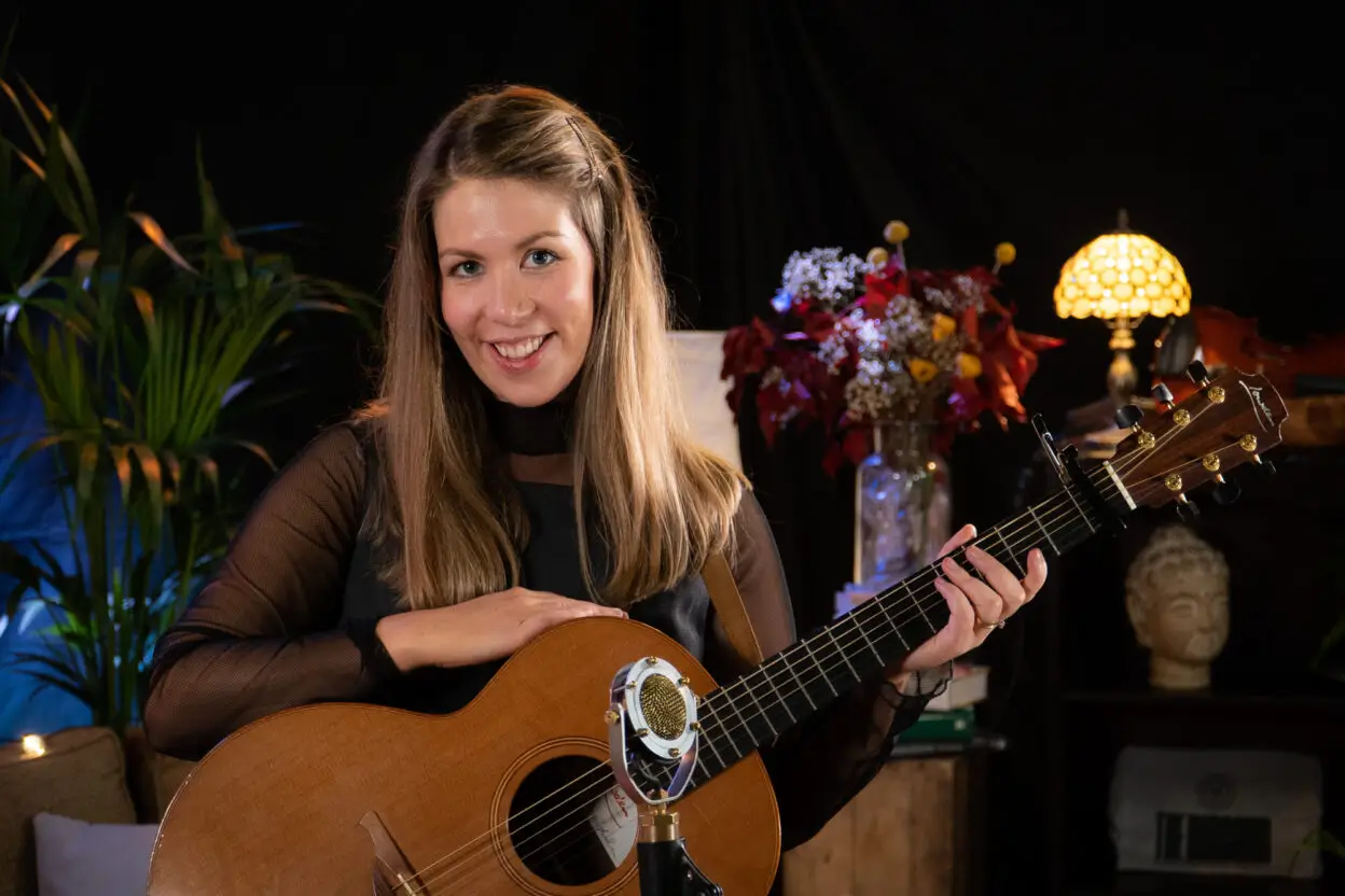 THE DUNCAIRN, Belfast promotes local artists through its ‘TAKE 2’ series of free online gigs 