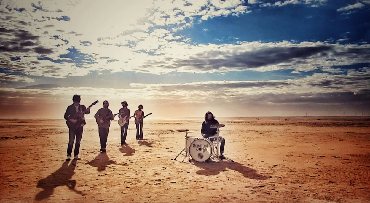 INTERVIEW with UK psychedelic indie rock quintet SUNSTACK JONES 4