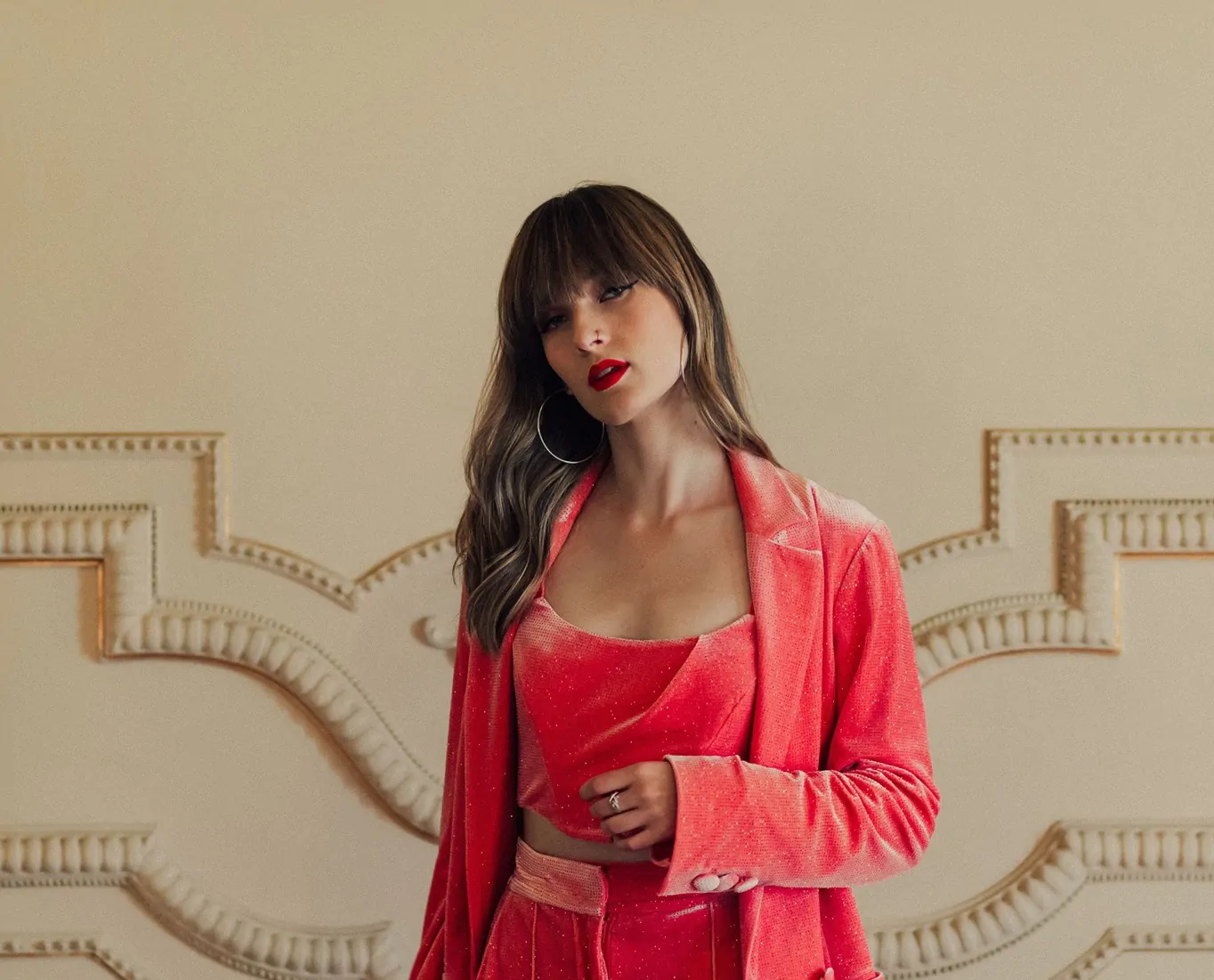 GRETTA RAY shares video for intoxicating new single ‘Passion’ – Watch Now!