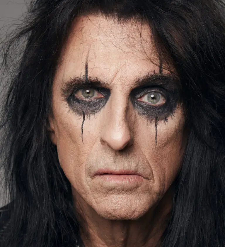 ALICE COOPER releases 'Our Love Will Change The World' from his upcoming new studio album Detroit Stories 2