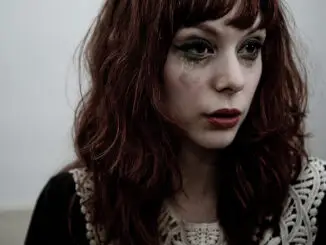 THE ANCHORESS shares video for 'Unravel' from upcoming album ‘The Art Of Losing’ 1
