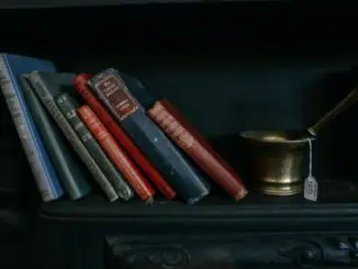 Top 5 Inspirational Books For Student Self Development