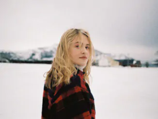 SKAAR announces a new collection of songs titled ‘Waiting’ on April 16th - Hear lead single ‘Say Something Now’