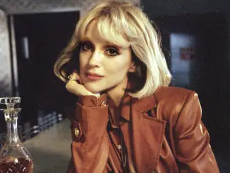 ST. VINCENT announces new album 'Daddy's Home' - Out May 14, 2021 - Hear first single 'Pay Your Way in Pain' 1