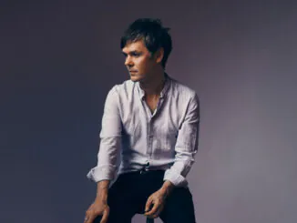 RODDY WOOMBLE shares video for new single 'Architecture in LA' - Watch Now!