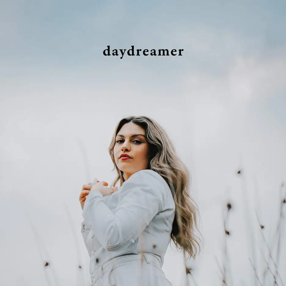 REEVAH releases her brand new single ‘daydreamer’ - Listen Now!