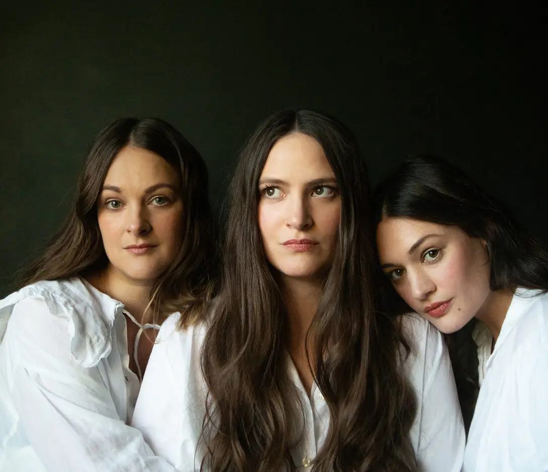 THE STAVES announce Irish headline Tour for 2021 