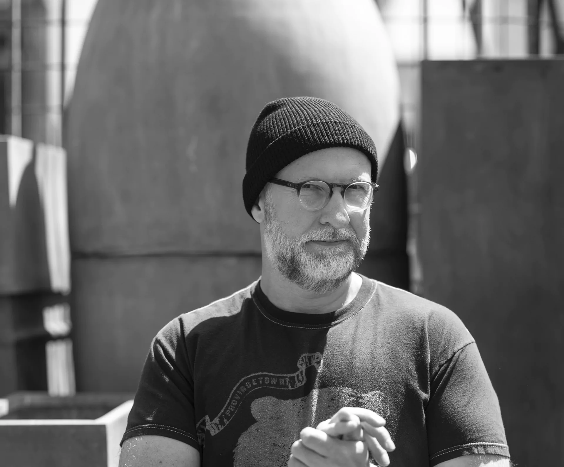 BOB MOULD shares solo performance of ‘Wishing Well’ and trailer for 8LP Distortion: Live boxset