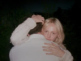 LAURA MARLING (SOLO) announces a headline Belfast show at Ulster Hall on Monday 11th October 2021 1