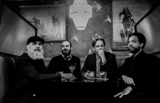 EP PREMIERE: The Color Forty-Nine – String Ladders