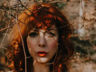 THE ANCHORESS releases ‘Unravel (Cross Bone T Remix)’ & announces more live dates