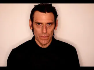 Archive and BirdPen frontman DAVE PEN announces his first solo album 'Abran Wish & The Light Party'