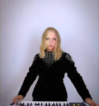 Polly Scattergood & Jim Sclavunos collaborate on 'Saturn 9' - Watch Video 