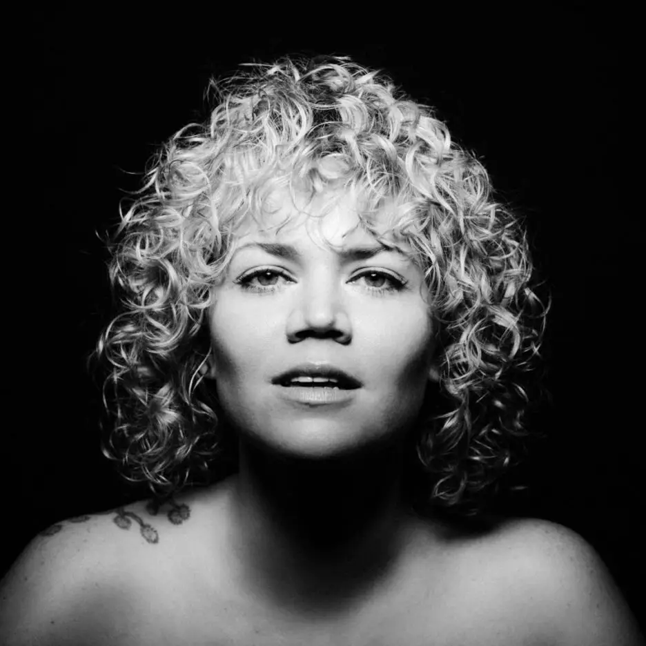 ALBUM REVIEW: Alicia Walter – I Am Alicia