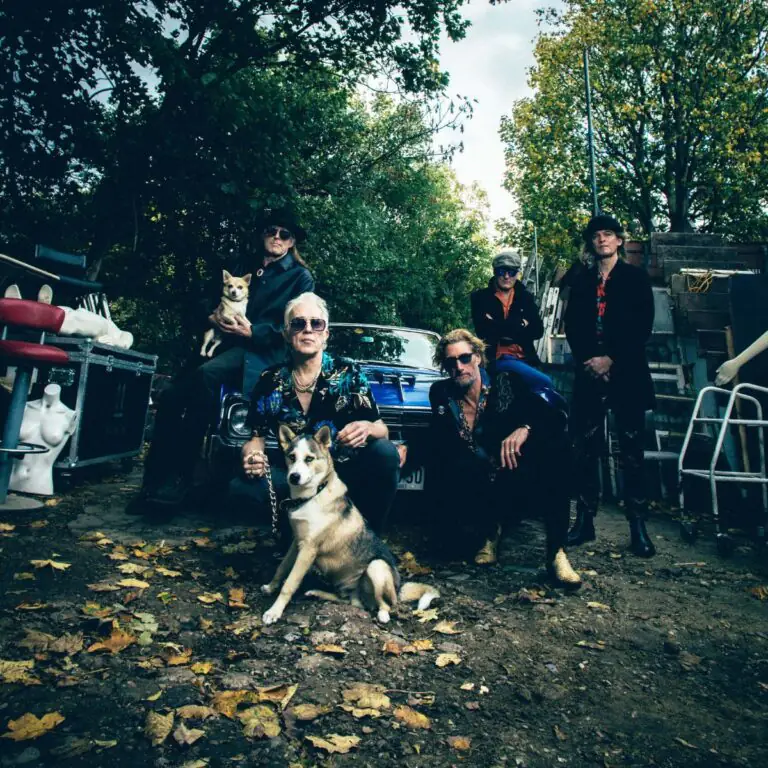 ALABAMA 3 return to The Sopranos & share new track ‘Petronella Says’ - Listen Now 