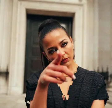 CLAUDILLEA shares video for new single ‘Don’t You Know?’ - Watch Now 