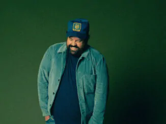 DONOVAN WOODS shares new single 'I Hope You Change Your Mind' 1