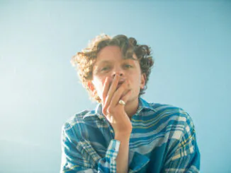 WILL LINLEY shares video for debut single ‘miss me (when you’re gone)’