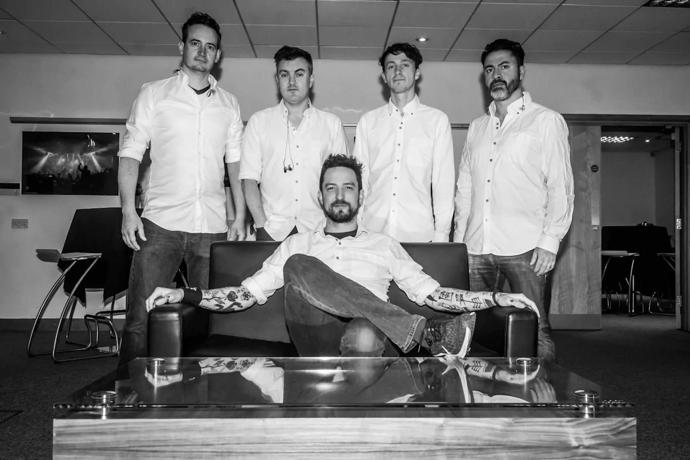 FRANK TURNER & THE SLEEPING SOULS announce headline Belfast show at Limelight 1 on Friday, April 8th 2022