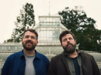 BEAR'S DEN unveil new single 'Shadows' taken from their forthcoming album 'Blue Hours' - out May 13th