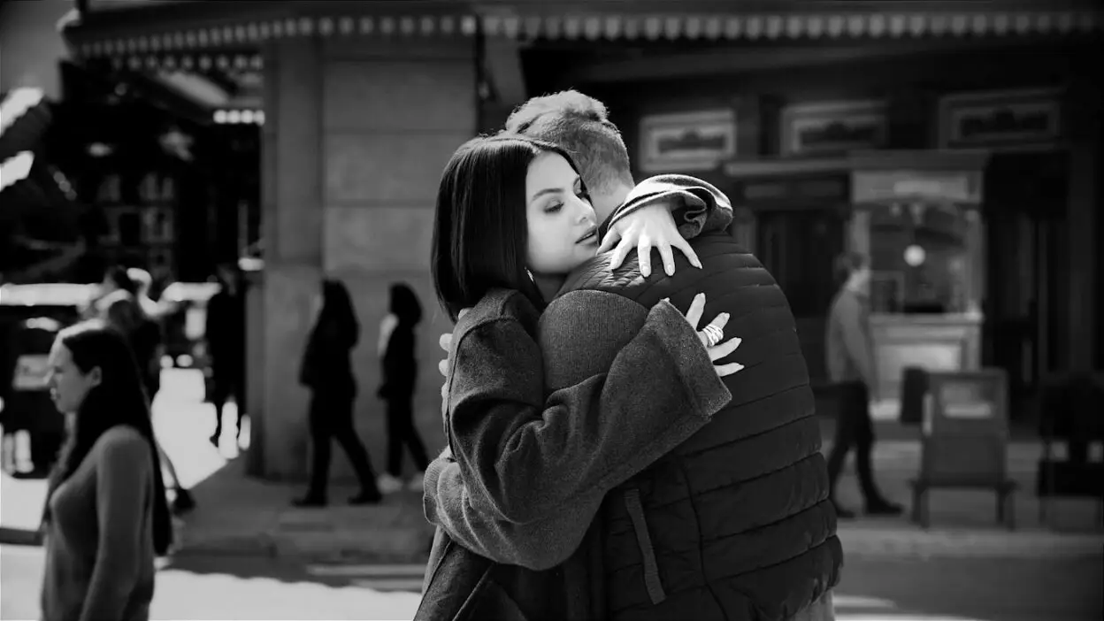 COLDPLAY and SELENA GOMEZ premiere the video for 'Let Somebody Go'