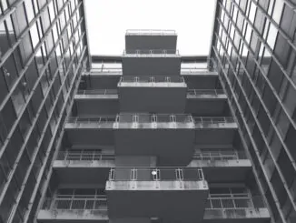 VIDEO PREMIERE: The Wedding Present - Go Go Go 2