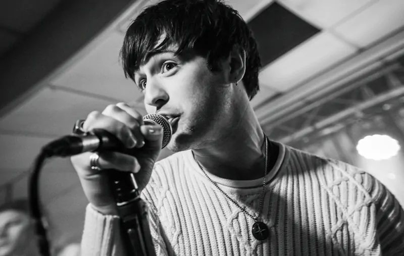 IN FOCUS// The Florentinas @ Ulster Sports Club, Friday 4th March 90 Casual riots @ Ulster Sports Club