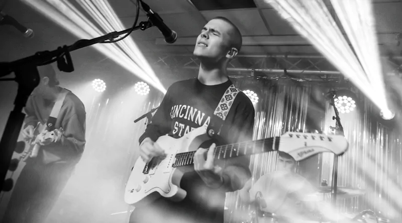 IN FOCUS// The Florentinas @ Ulster Sports Club, Friday 4th March 83 The Florentinas @ Ulster Sports Club